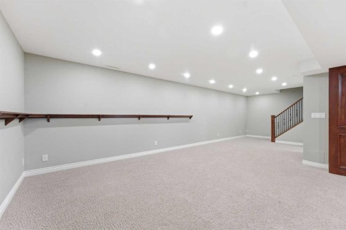 10603 Maplecreek Drive Se, Calgary, AB - Indoor