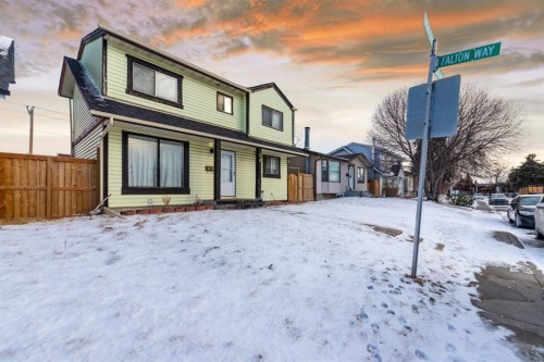 48 Falton Way Ne, Calgary, AB - Outdoor