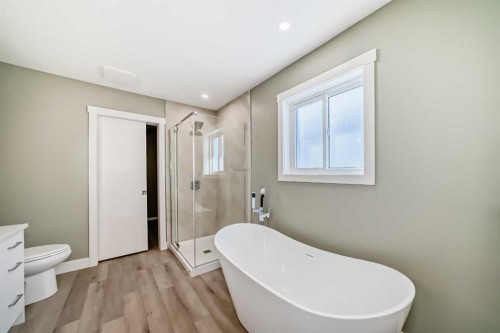 2017 30 Avenue, Nanton, AB - Indoor Photo Showing Bathroom