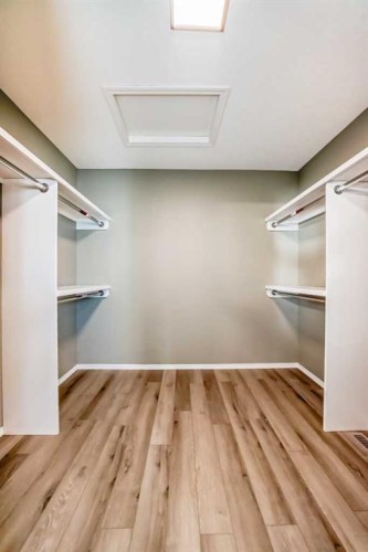 2017 30 Avenue, Nanton, AB - Indoor With Storage