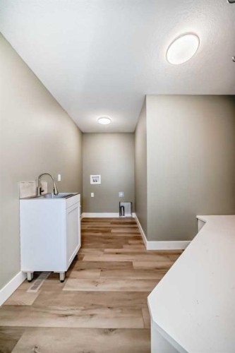 2017 30 Avenue, Nanton, AB - Indoor Photo Showing Other Room