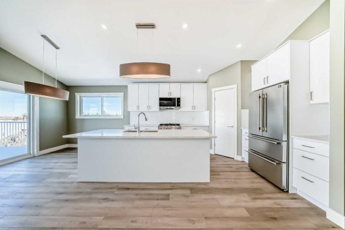 2017 30 Avenue, Nanton, AB - Indoor Photo Showing Kitchen