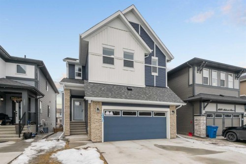 1093 Midtown Avenue SW Airdrie, AB T4B 5M9