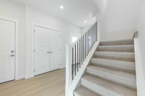 126 Sandpiper Bend, Chestermere, AB - Indoor Photo Showing Other Room