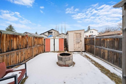 151 Deerview Court Se, Calgary, AB - Outdoor With Exterior
