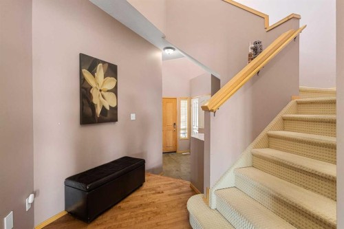 146 Panamount Villas Nw, Calgary, AB - Indoor Photo Showing Other Room