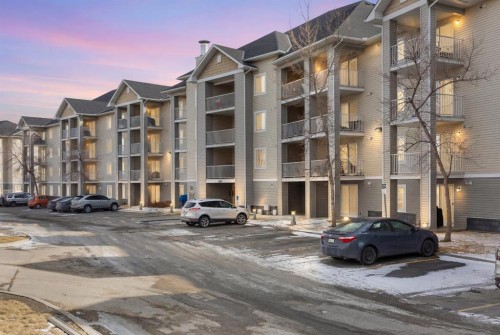 3111-1620 70 Street SE Calgary, AB T2A 7Z3