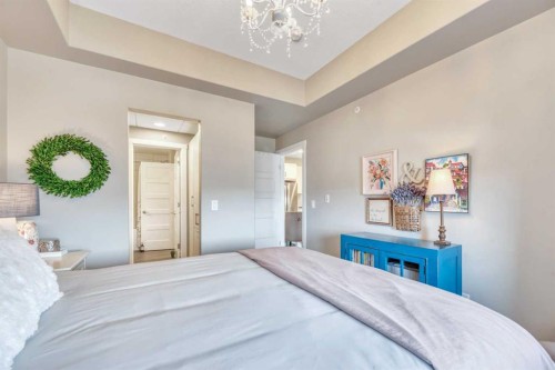 415-55 Wolf Hollow Crescent Se, Calgary, AB - Indoor Photo Showing Bedroom