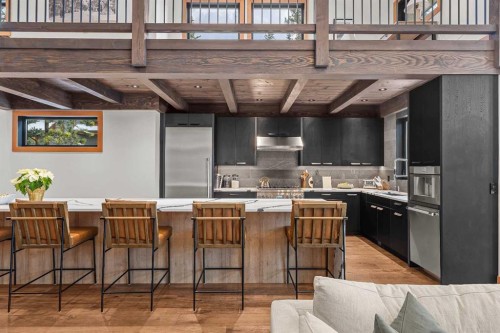 117 Silvertip Ridge, Canmore, AB - Indoor Photo Showing Kitchen With Upgraded Kitchen