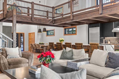 117 Silvertip Ridge, Canmore, AB - Indoor Photo Showing Living Room