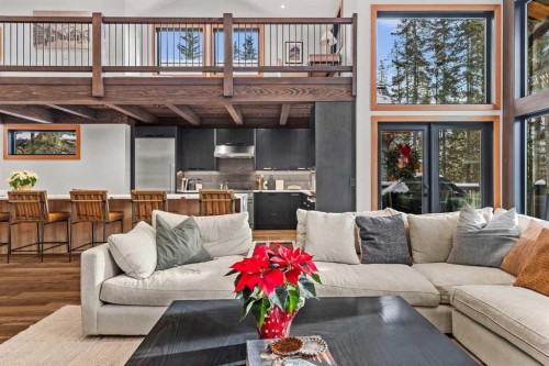 117 Silvertip Ridge, Canmore, AB - Indoor Photo Showing Living Room
