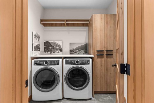 117 Silvertip Ridge, Canmore, AB - Indoor Photo Showing Laundry Room