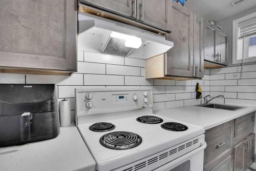 44 Skyview Ranch Lane Ne, Calgary, AB - Indoor Photo Showing Kitchen