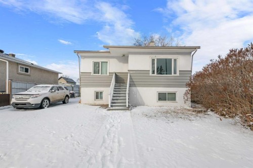 8015 25 Street Se, Calgary, AB - Outdoor