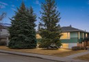 955 15 Avenue Ne, Calgary, AB  - Outdoor 