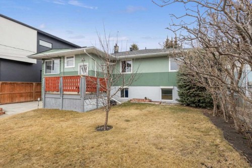 955 15 Avenue Ne, Calgary, AB - Outdoor