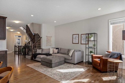 192 Nolanhurst Heights Nw, Calgary, AB - Indoor Photo Showing Living Room