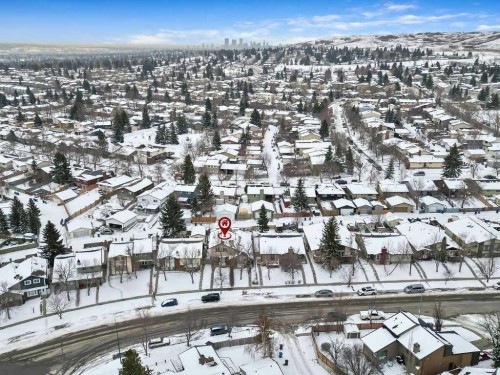 129 Berwick Drive Nw, Calgary, AB - Outdoor With View