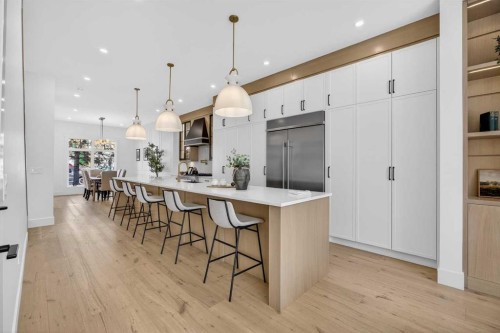 1011 18 Avenue Nw, Calgary, AB - Indoor