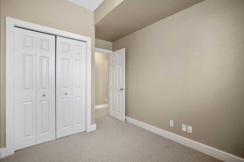 15-27 Springborough Boulevard Sw, Calgary, AB - Indoor