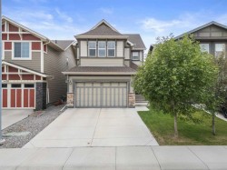 206 Mahogany Passage SE Calgary, AB T3M 2J7