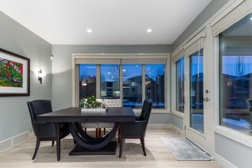 551 Evergreen Circle Sw, Calgary, AB - Indoor Photo Showing Dining Room