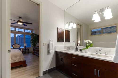 551 Evergreen Circle Sw, Calgary, AB - Indoor Photo Showing Bathroom