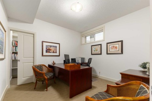 551 Evergreen Circle Sw, Calgary, AB - Indoor Photo Showing Office