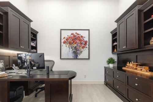 551 Evergreen Circle Sw, Calgary, AB - Indoor