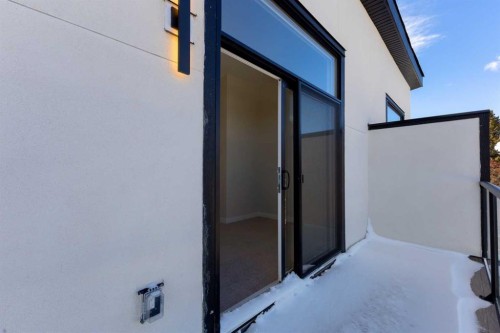 4307 30 Avenue Sw, Calgary, AB - Outdoor With Exterior