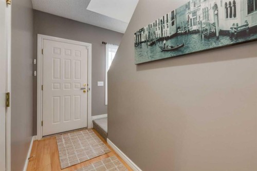 41 Harvest Glen Heights Ne, Calgary, AB - Indoor Photo Showing Other Room