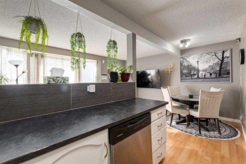 41 Harvest Glen Heights Ne, Calgary, AB - Indoor