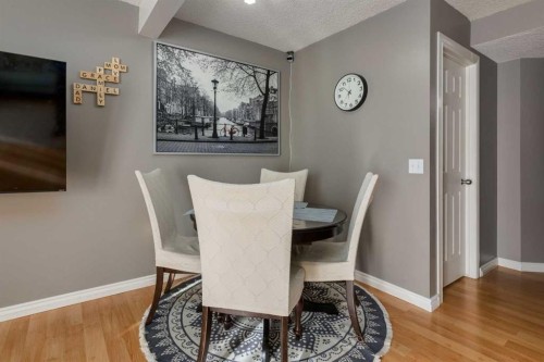 41 Harvest Glen Heights Ne, Calgary, AB - Indoor Photo Showing Dining Room
