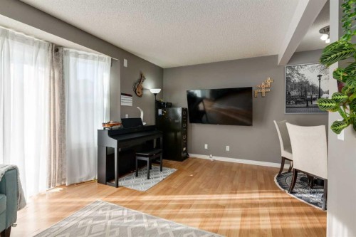 41 Harvest Glen Heights Ne, Calgary, AB - Indoor