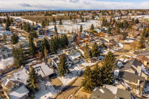 131 Stratton Crescent Sw, Calgary, AB - Outdoor With View