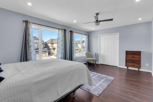 24 Evansbrooke Point Nw, Calgary, AB - Indoor Photo Showing Bedroom