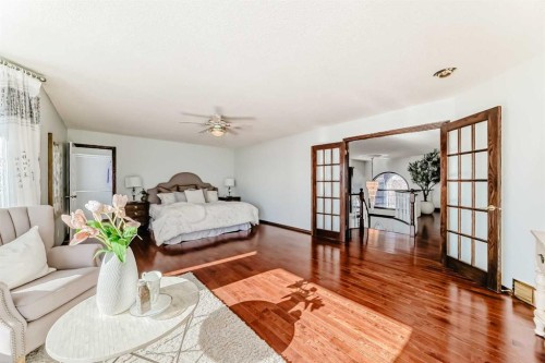 218 Schiller Place Nw, Calgary, AB - Indoor