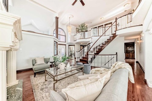 218 Schiller Place Nw, Calgary, AB - Indoor Photo Showing Other Room