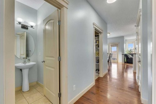 156 Bishop Crescent Nw, Langdon, AB - Indoor
