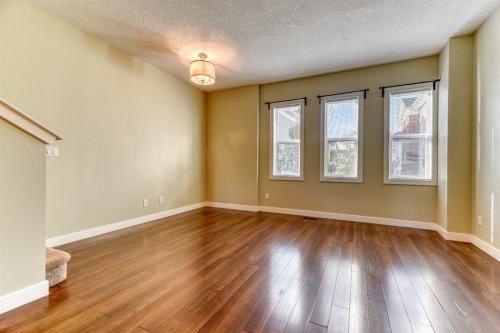 333 Silverado Common Sw, Calgary, AB - Indoor Photo Showing Other Room