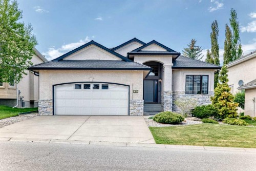 60 Hamptons Terrace Nw, Calgary, AB - Outdoor With Facade