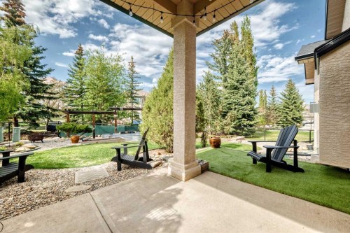 60 Hamptons Terrace Nw, Calgary, AB - Outdoor