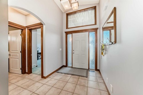 60 Hamptons Terrace Nw, Calgary, AB - Indoor Photo Showing Other Room
