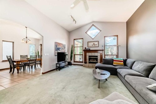 60 Hamptons Terrace Nw, Calgary, AB - Indoor Photo Showing Living Room With Fireplace