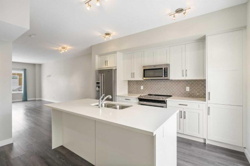 524 Canals Crossing SW Airdrie, AB T4B 4L3