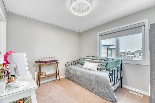 392 Rainbow Falls Way, Chestermere, AB - Indoor Photo Showing Bedroom