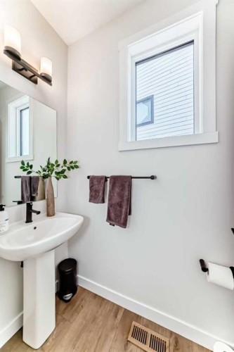 123 Harmony Circle, Rural Rocky View County, AB - Indoor Photo Showing Bathroom