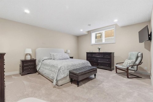 124 Ranch Road, Okotoks, AB - Indoor Photo Showing Bedroom