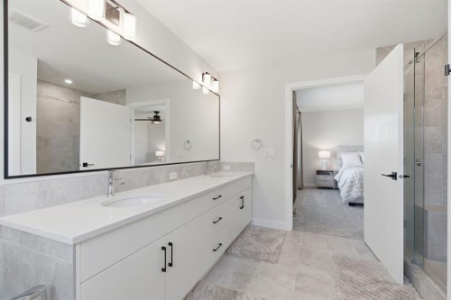 117 Ranchers View, Okotoks, AB - Indoor Photo Showing Bathroom