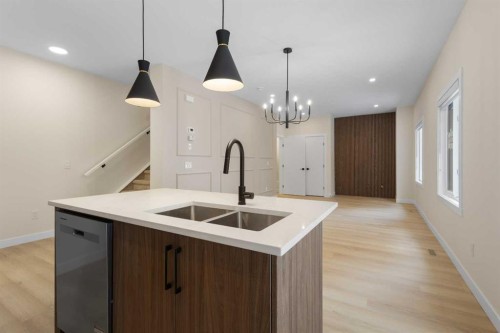 231 Sage Hill Circle Nw, Calgary, AB - Indoor Photo Showing Kitchen With Double Sink